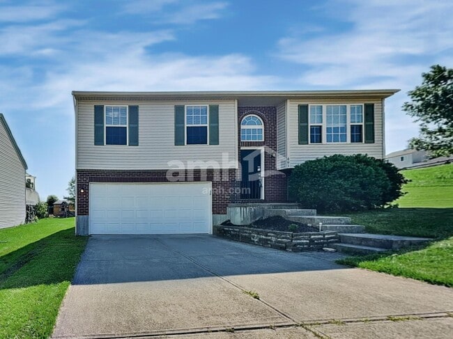 property at 601 Tupelo Dr