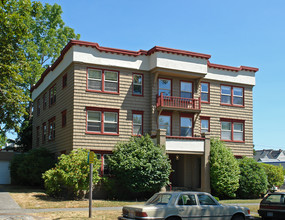 Stringfellow Apartments in Tacoma, WA - Building Photo - Building Photo