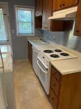600 University Ridge in Greenville, SC - Building Photo - Building Photo