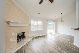 8684 Elsinore Ct in North Charleston, SC - Building Photo - Building Photo