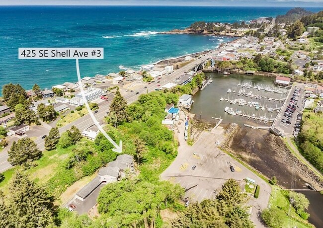 425 SE Shell Ave, Unit 3 in Depoe Bay, OR - Building Photo - Building Photo