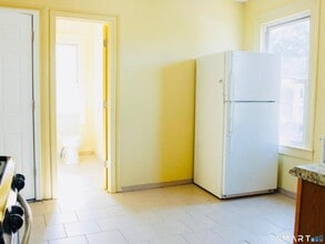 250 Orange St in Waterbury, CT - Foto de edificio - Building Photo