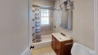 2967 Washington St, Unit 1 in Boston, MA - Building Photo