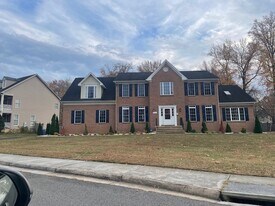 2907 Dumas St in Alexandria, VA - Building Photo