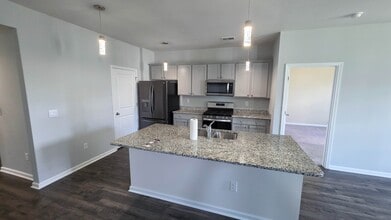 506 Hogwart Ln in Little River, SC - Building Photo - Building Photo