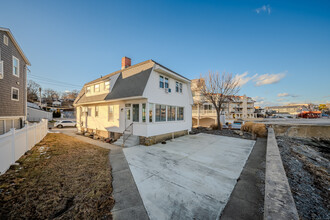 175 Hillside Ave in Milford, CT - Building Photo - Building Photo