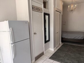 1105 NE 119th St in Biscayne Park, FL - Building Photo - Building Photo