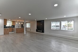 9314 7th Ave SE in Everett, WA - Building Photo - Building Photo