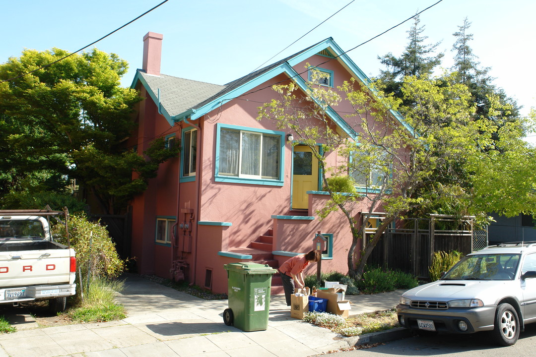 1273 Hearst Ave in Berkeley, CA - Building Photo