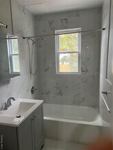 59-33 48th Ave in Queens, NY - Building Photo - Building Photo