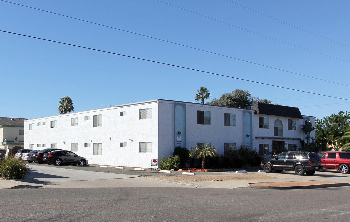 612 Delaware St in Imperial Beach, CA - Building Photo