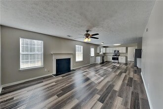 3193 English Ivy Ln in Buford, GA - Building Photo - Building Photo