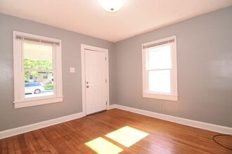 4939 W 11th St in Indianapolis, IN - Building Photo - Building Photo