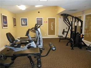 1940 Lake Atriums Cir-Unit -1 in Orlando, FL - Foto de edificio - Building Photo