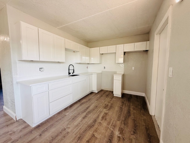 2475 18th Ave S in St. Petersburg, FL - Building Photo - Building Photo