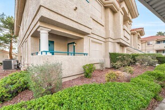 344 Sunward Dr in Henderson, NV - Foto de edificio - Building Photo