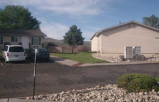 Sunrise Apartments in Elko, NV - Building Photo