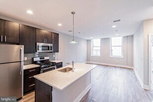 1607 Catharine St in Philadelphia, PA - Building Photo