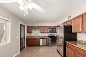 426 E 8th Ave in Mesa, AZ - Building Photo - Building Photo