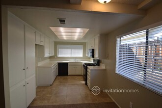 1676 Rhone Ave in Highland, CA - Building Photo - Building Photo