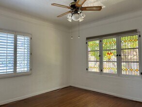 731 E 8th St in Long Beach, CA - Building Photo - Building Photo
