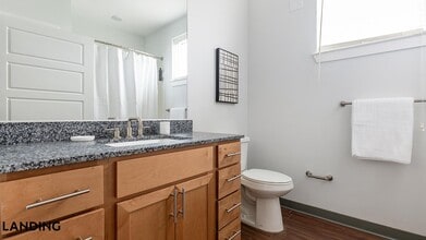 302 13th St S, Unit PH738 in Birmingham, AL - Building Photo - Building Photo