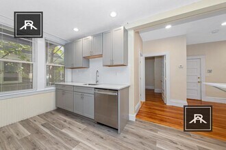46 Brackett St in Boston, MA - Building Photo - Building Photo