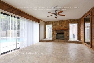 11151 105th Ave N in Largo, FL - Building Photo - Building Photo