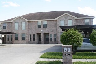 1503 West Fig Avenue, Unit Apt 3 in Pharr, TX - Building Photo