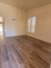 10418 N 58th Ave in Glendale, AZ - Building Photo - Building Photo