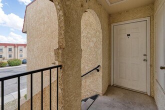 811 Country Club Dr SE in Rio Rancho, NM - Building Photo - Building Photo