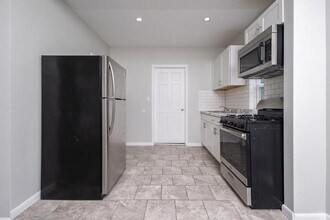 338 Saratoga St in Cohoes, NY - Building Photo - Building Photo