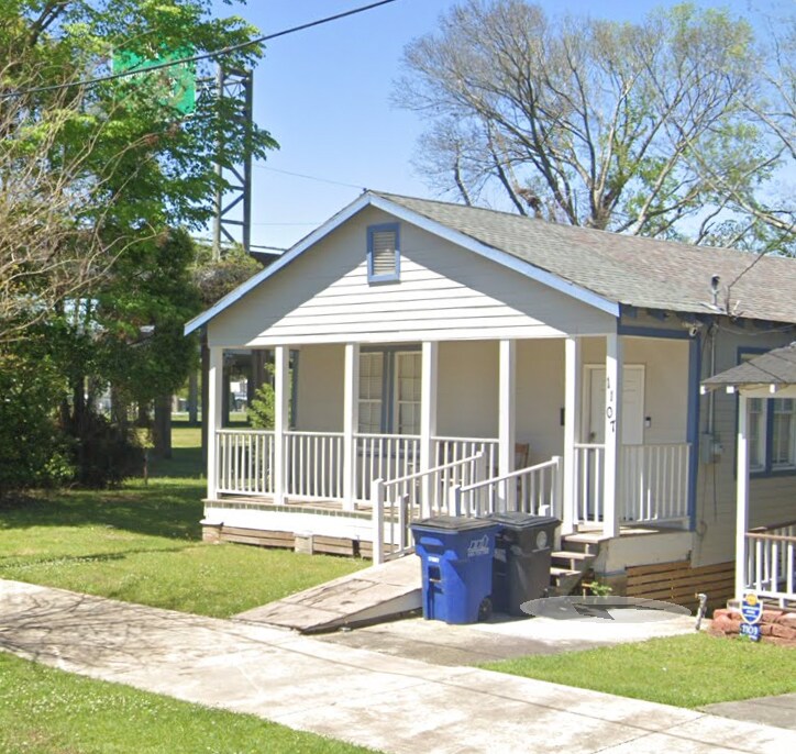 1107 Myrtle Walk in Baton Rouge, LA - Building Photo