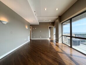 600 Admiral Blvd in Kansas City, MO - Building Photo - Building Photo