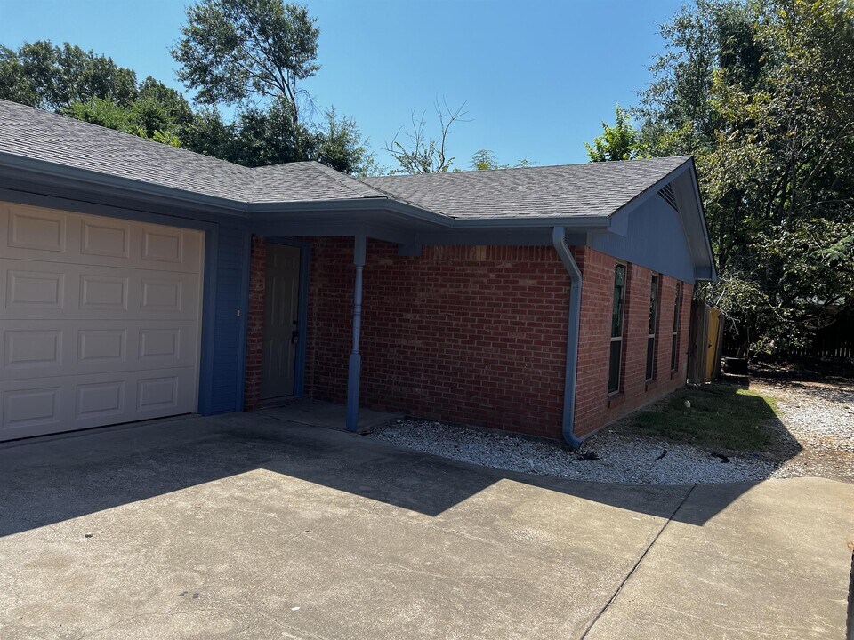 3617 McDonald Rd in Tyler, TX - Building Photo