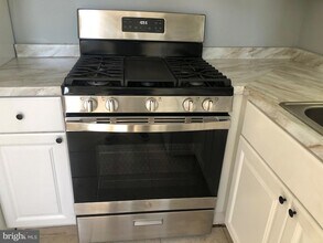 1148 E Landis Ave in Vineland, NJ - Building Photo - Building Photo