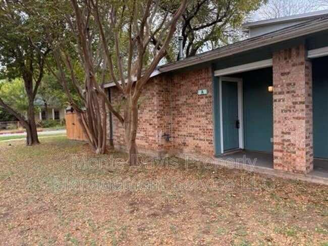 property at 115 Waller St