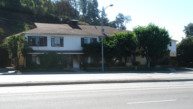 Glen West in Glendale, CA - Building Photo - Building Photo