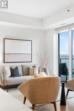 428 Sparks St. in Ottawa, ON - Building Photo - Building Photo