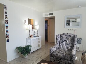 1409 E Elm St, Unit #1 - 5 bed 3 bath in Tucson, AZ - Building Photo - Building Photo