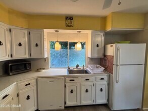 528 Bostwick Ave in Daytona Beach, FL - Building Photo - Building Photo