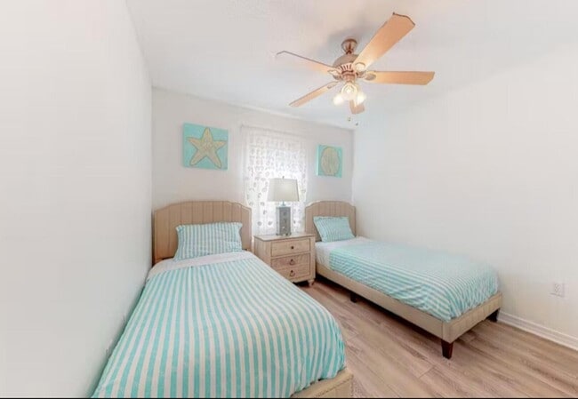 property at 21 Green Island Way