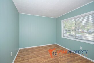 1319 S Roberta St in South Salt Lake, UT - Building Photo - Building Photo