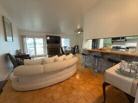 2901 Central Blvd, Unit 402 in Brownsville, TX - Building Photo