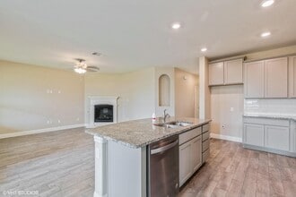 10709 Klondike Ln in Krugerville, TX - Building Photo - Building Photo