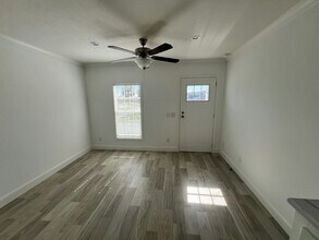 16 Carl St in Lake Placid, FL - Building Photo - Building Photo
