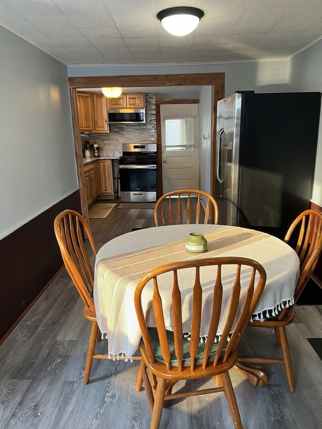 300 N Madison St in Woodstock, IL - Building Photo - Building Photo