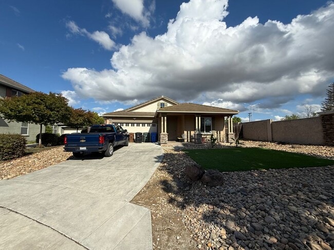 property at 34 Puffin Cir