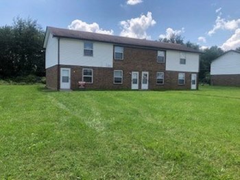 1251 State Line Rd in Oak Grove, KY - Building Photo