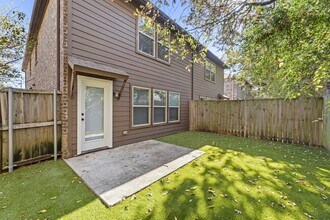 Audra Townhomes in Denton, TX - Building Photo - Building Photo